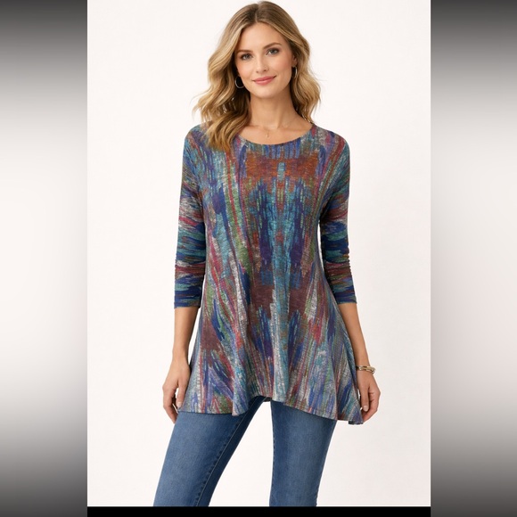 Atelier5 by Gozde Yilmaz Tops - Atelier5 by Gozde Yilmaz Abstract Printed Tunic